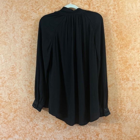 JACK by BB DAKOTA Black Long Sleeves Blouse size Small - Picture 2 of 8